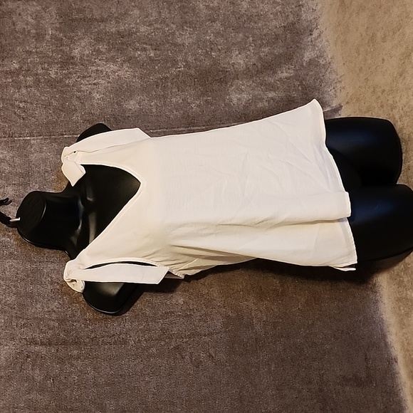 Riley & Rae Lily Tank Top - Picture 2 of 5